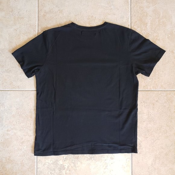 Black Pyramid Graphic Short Sleeve Tee - Picture 4 of 4